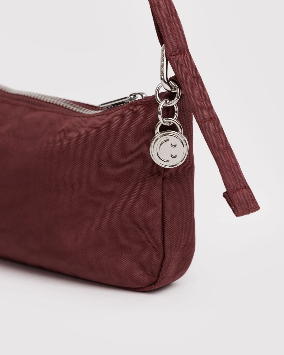 Baggu- Nylon Pochette (Mahogany)