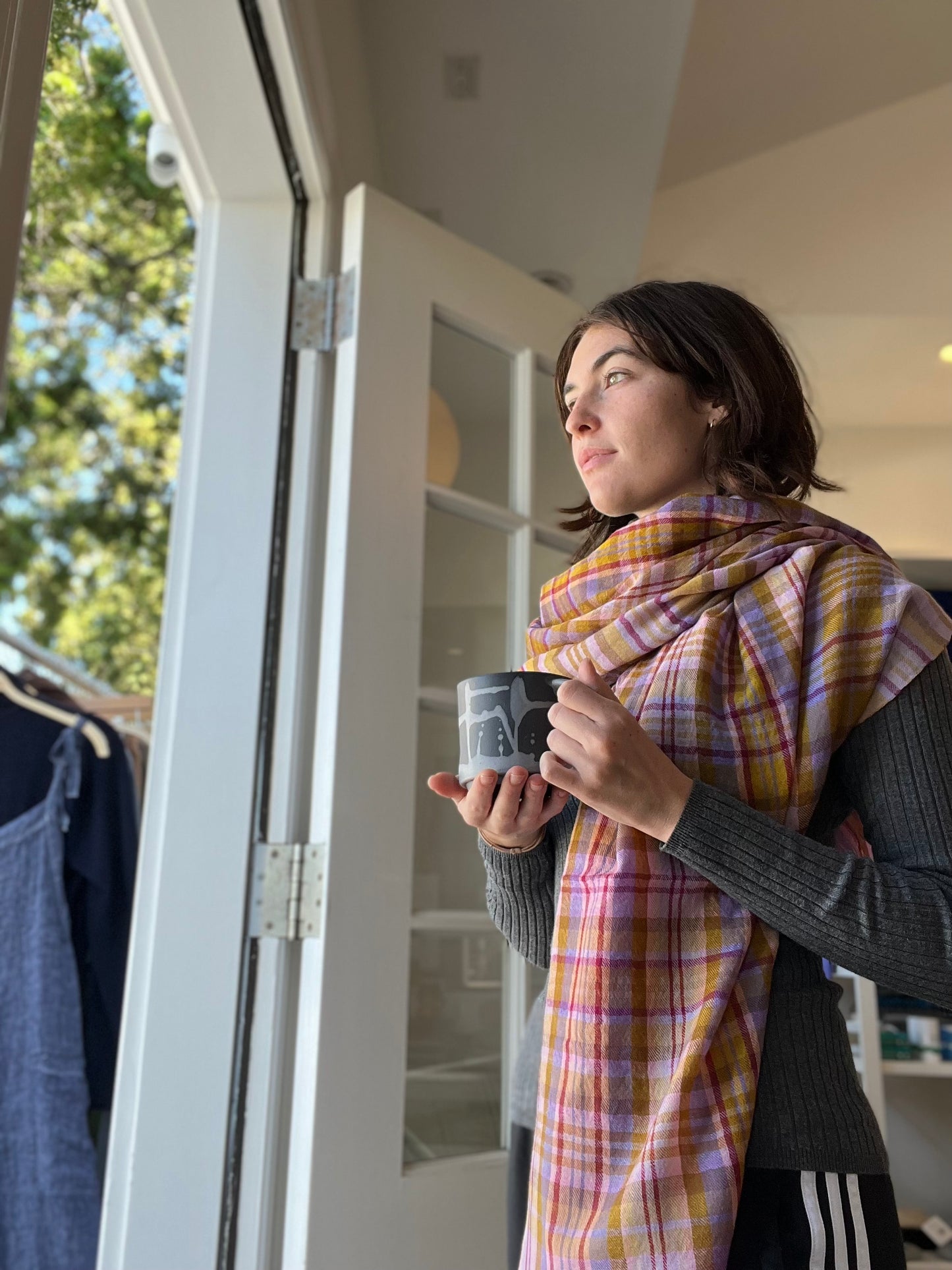 Inoui Editions- Wool Claude- golden brown