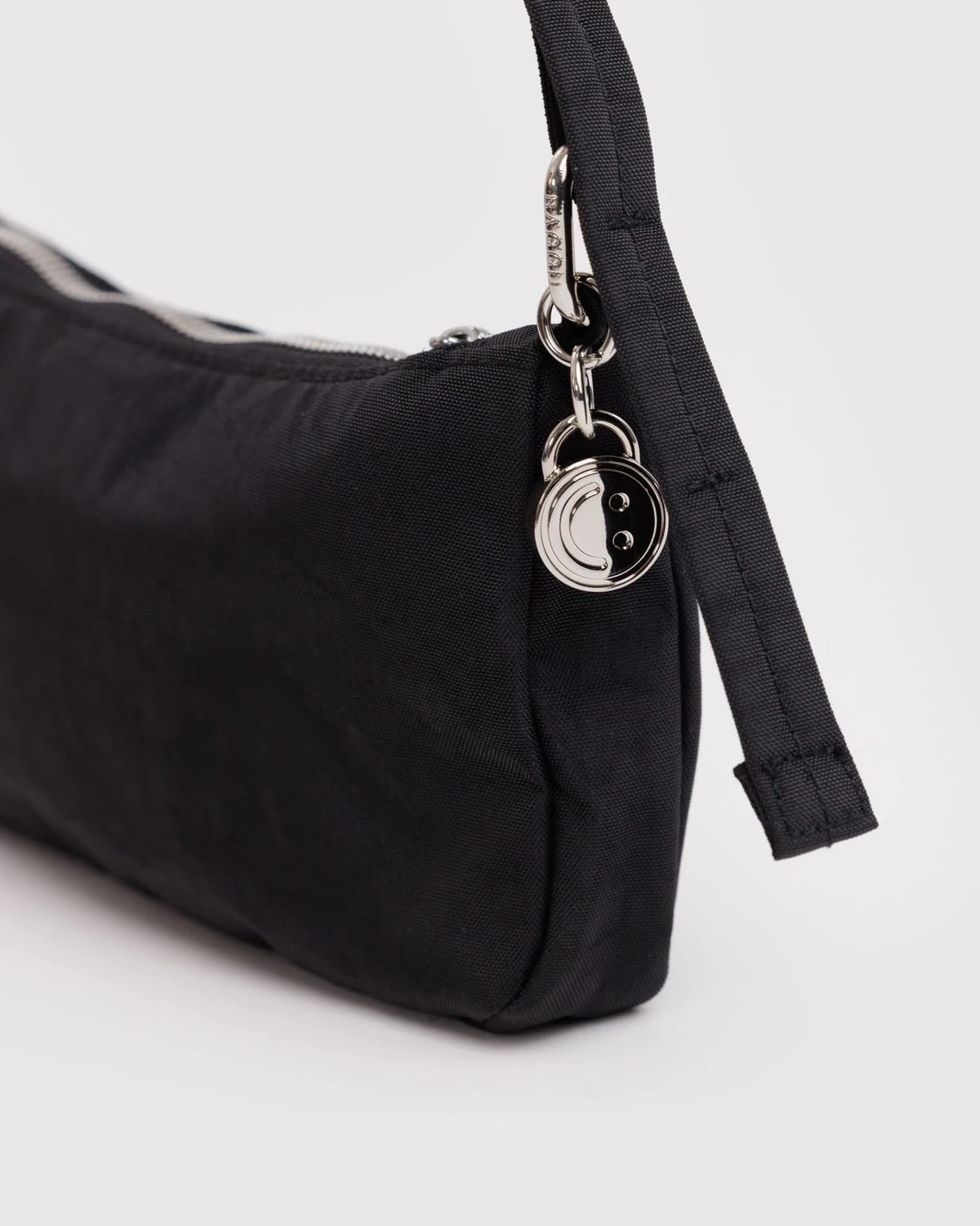 Baggu- Nylon Pochette (Black)