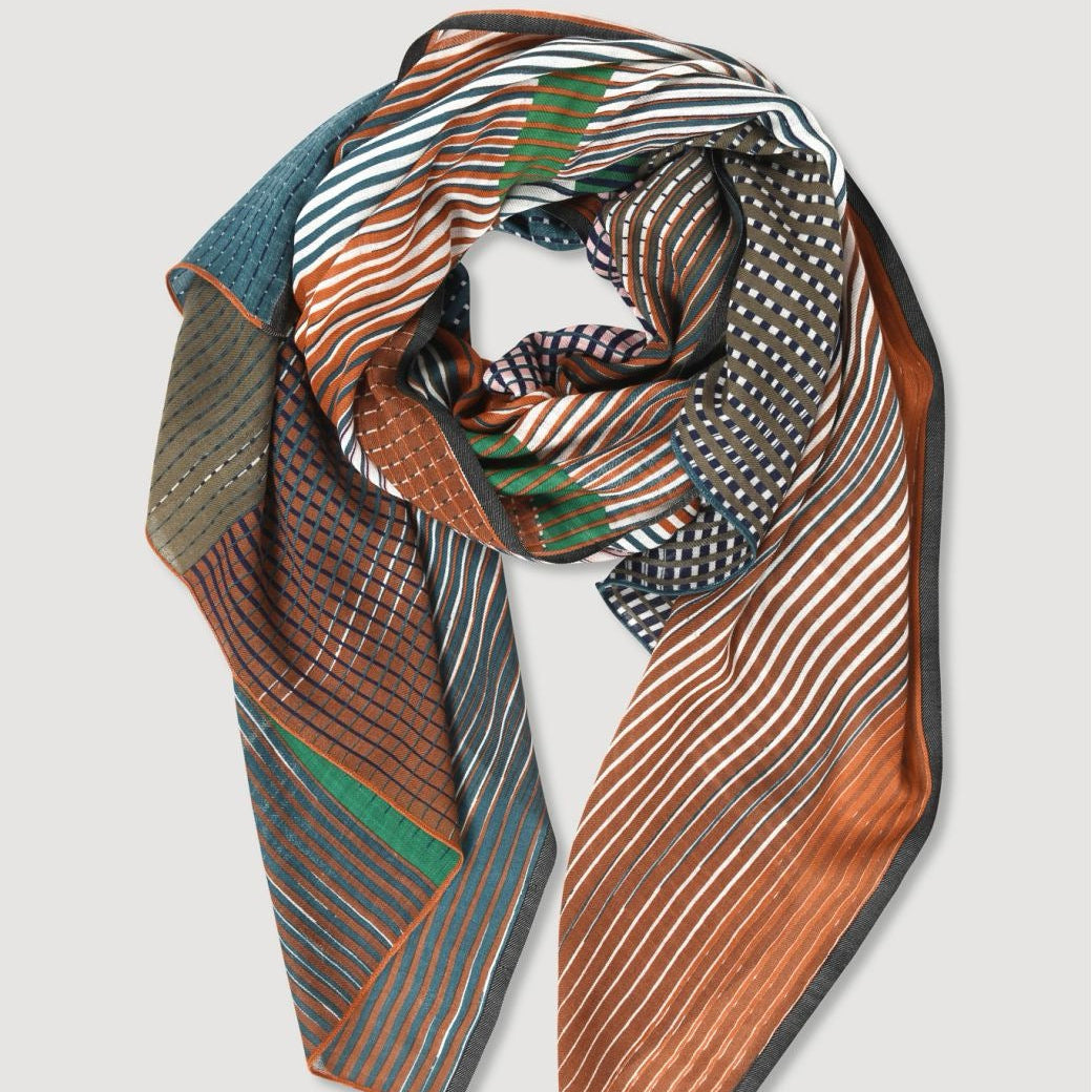 Mapoesie - Brown Vibrant Scarf