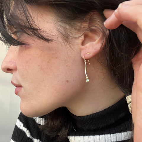 Danielle Morgan Jewelry - peridot wave earrings