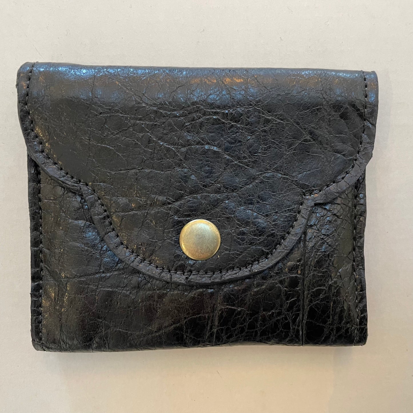 Handmade Leather Scalloped Wallet