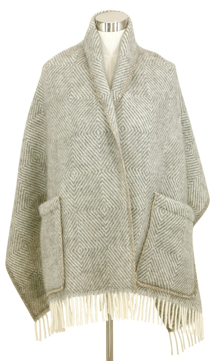 Lapuan - MARIA Wool Pocket Shawl